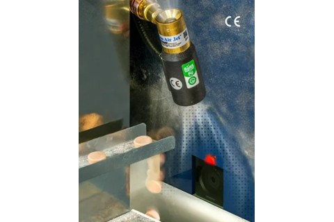 應用聚焦－保持測量鏡頭清潔！Application Spotlight- Keeping a Measurement Lens Clean!